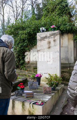 France, Paris, the Père-Lachaise cemetery in winter, tomb of Alain Baschung Stock Photo