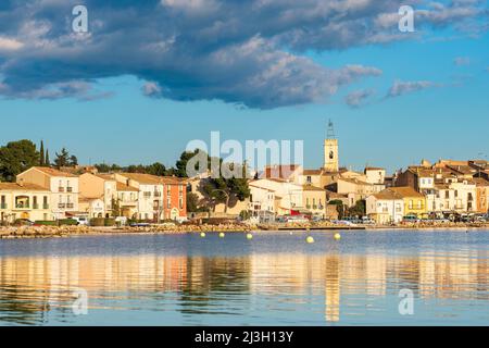 France, Herault, Bouzigues, village on the banks of the Etang de Thau and famous for its oysters and shells Stock Photo