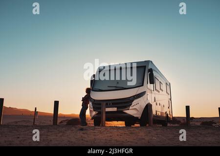 camper, camper, park, offroad, desert, woman, lean, side Stock Photo