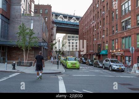 DUMBO, New York City, NY, USA, Brooklyn Bridge over East River Stock Photo