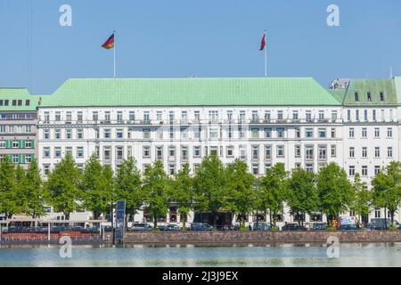 View of New Jungfernstieg and Binnenalster with Hotel Vier Jahreszeiten, Hamburg, Germany, Europe Stock Photo