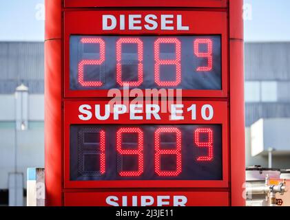 Record prices for gasoline and diesel, gas station, Muelheim, North Rhine-Westphalia, Germany, Europe Stock Photo