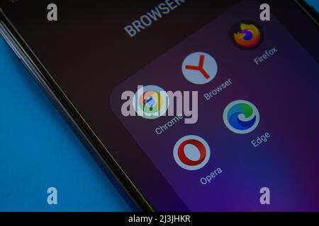 Mobile internet browser applications icons on smartphone screen. Afyonkarahisar, Turkey - April 8, 2022. Stock Photo