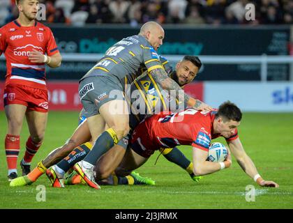 Hull, UK. 08th Apr, 2022. Betfred Challenge cup between Hull KR and  Castleford Tigers at The Hull College Craven Park Stadium on 8th April 2022 Credit: Craig Cresswell/Alamy Live News Stock Photo