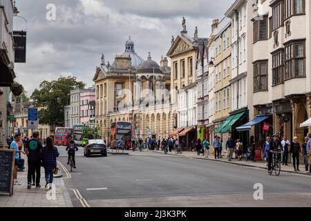 UK, England, Oxford.  Queen's College, High Street. Stock Photo