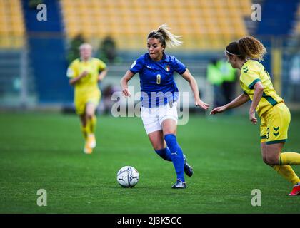 Parma, Italy. 08th Apr, 2022. Martina Rosucci (8 Italy) in action during the 2023 FIFA Women's World Cup Qualification game between Italy and Lithuania at Stadio Ennio Tardini in Parma, Italy Michele Finessi/SPP Credit: SPP Sport Press Photo. /Alamy Live News Stock Photo