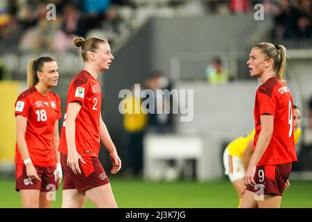 Bucharest, Romania. 08th Apr, 2022. Riola Xhemaili (18 Switzerland), Julia Stierli (2 Switzerland) and Ana-Maria Crnogorcevic (9 Switzerland) after a missed chance during the Womens World Cup Qualifier football match between Romania and Switzerland at Stadum Stadionul Arcul de Triumf in Bucharest, Romania. Daniela Porcelli /SPP Credit: SPP Sport Press Photo. /Alamy Live News Stock Photo