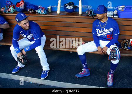 Los Angeles Dodgers outfielder Cody Bellinger (35) during an MLB regular  season game against the Arizona Diamondbacks, Sunday, July 11, 2021, in Los  A Stock Photo - Alamy