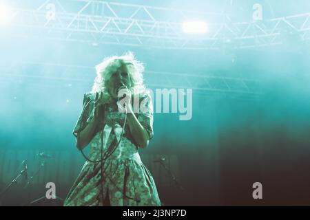 03/04/2022 - English rock band BLACK HONEY playing as opening for Nothing But Thieves, live at Fabrique Milano, Italy. Stock Photo