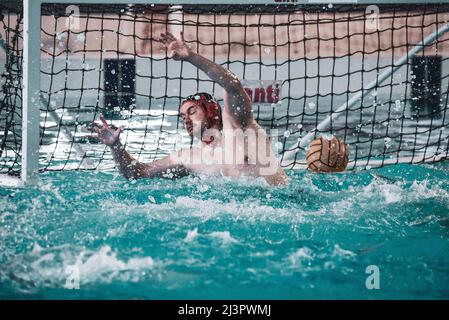 Anzio, Italy. 09th Apr, 2022. Cubranic (Milano Metanopoli) during Anzio Waterpolis vs Metanopoli, Waterpolo Italian Serie A match in Anzio, Italy, April 09 2022 Credit: Independent Photo Agency/Alamy Live News Stock Photo