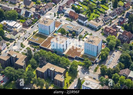 Aerial view, shopping centre and high-rise residential buildings on Einsteinstraße in the Kaiserau district of Kamen, Ruhr area, North Rhine-Westphali
