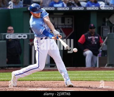 Apr 07, 2022: Kansas City Royals catcher Salvador Perez (13) drives a pitch  at Kauffman Stadium Kansas City, Missouri. The Kansas City Royals defeated  the Cleveland Guardians 3-1. Jon Robichaud/CSM Stock Photo - Alamy