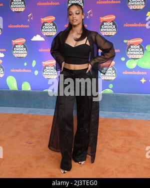 Los Angeles, USA. 09th Apr, 2022. Isabel Gonzalez arrives at the 2022 Nickelodeon Kid's Choice Awards held at the Barker Hangar in Santa Monica, CA on Saturday, ?April 9, 2022. (Photo By Sthanlee B. Mirador/Sipa USA) Credit: Sipa USA/Alamy Live News Stock Photo