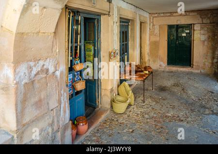 SEPULVEDA, SPAIN - SEPTEMBER 12, 2021: Shop of traditional products and souvenirs in the medieval town of Sepulveda, province of Segovia, Castile and Stock Photo