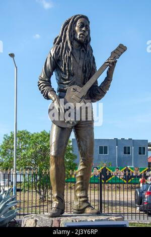 Bob Marley Statue in Independence Park, Kingston, Jamaica, Greater Antilles, Caribbean Stock Photo