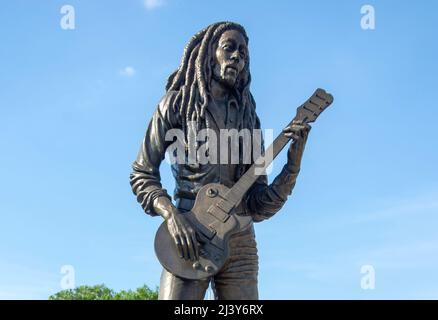 Bob Marley Statue in Independence Park, Kingston, Jamaica, Greater Antilles, Caribbean Stock Photo