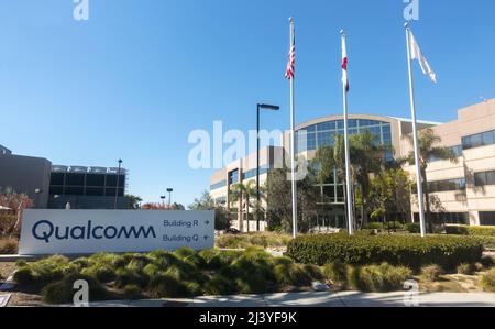 Qualcomm Incorporated Sorrento Valley Building Office Exterior. Qualcomm is US Wireless Industry Semiconductor Telecommunication Multinational Company Stock Photo