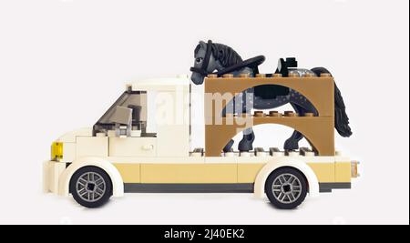 2021: Lego constructor Friends serie, the horse transport vehicle Stock Photo