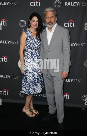 Michelle Knapp and Gary Cole attends a salute to the NCIS universe ...