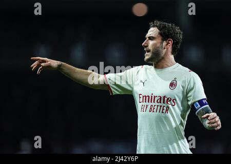 Turin, Italy. 10th Apr, 2022. Davide Calabria of AC Milan gestures during the Serie A 2021/22 football match between Torino FC and AC Milan at Olimpico Grande Torino Stadium in Turin.(Final score; Torino FC 0 - 0 AC Milan) Credit: SOPA Images Limited/Alamy Live News Stock Photo