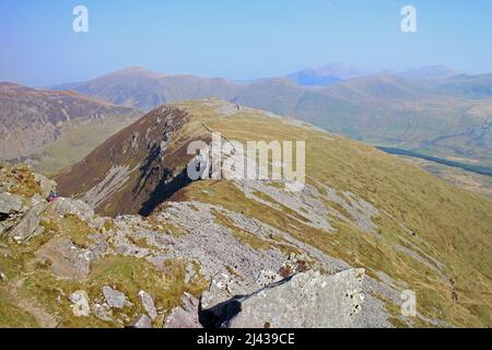 People on trail up Nantlle Ridge, Snowdonia Stock Photo