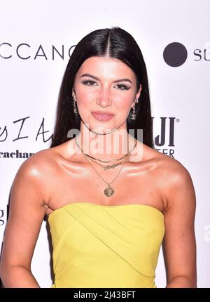 Ellie Zeiler attends Daily Front Row's 7th annual Fashion Los Angeles