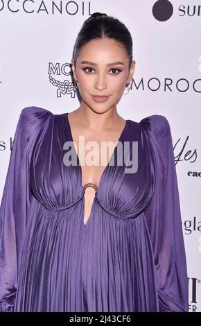 Shay Mitchell attending the Fashion Awards 2022 held at the Royal ...