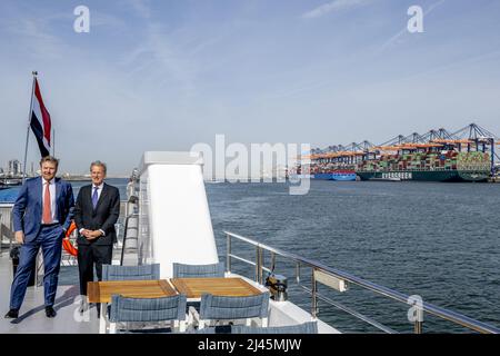 Rotterdam, Netherlands. 12th Apr, 2022. ROTTERDAM - King Willem-Alexander on board the Z8 during a visit to the port of Rotterdam. The theme of the visit was the energy transition in the port, the role of the Maasvlakte and hydrogen ambitions. Credit: POOL ROBIN UTRECHT /ANP/Alamy Live News Stock Photo