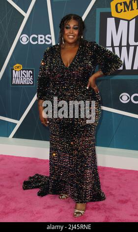 Nashville, TN, USA. 11th Apr, 2022. at arrivals for 2022 CMT (Country Music Television) Music Awards - Arrivals, Nashville Municipal Auditorium, Nashville, TN April 11, 2022. Credit: MORA/Everett Collection/Alamy Live News Stock Photo