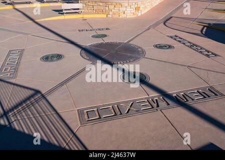 Teec Nos Pos, AZ - October 10,2021:  The Four Corners Monument marks the intersection of the state borders of Colorado, New Mexico, Utah and Arizona Stock Photo