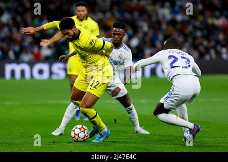 MADRID, SPAIN - APRIL 12: Ruben Loftus-Cheek of Chelsea FC, Vinicius Junior of Real Madrid, Ferland Mendy of Real Madrid during the UEFA Champions League Quarter-finals, 2nd leg match between Real Madrid and Chelsea at Estadio Santiago Bernabeu on April 12, 2022 in Madrid, Spain (Photo by DAX Images/Orange Pictures) Stock Photo