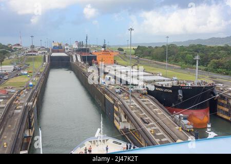 Rosco Litchi bulk carrier ship in Gatun Locks, Panama Canal, Colon, Colon Province, Repubic of Panama Stock Photo