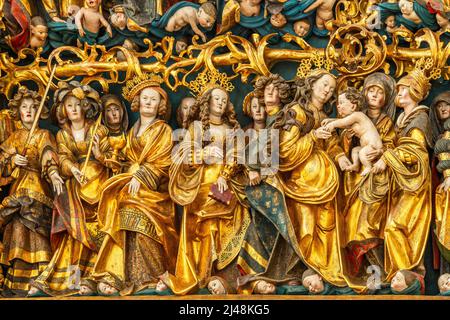 The altarpiece, representing the passion of Christ, in 23 carat gold leaf in the Cathedral of San Canuto in Odense. Odense, Fyn, Denmark, Europe Stock Photo