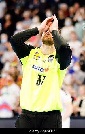 Kiel, Germany. 13th Apr, 2022. Handball: World Cup qualifying, Germany - Faroe Islands, Europe, knockout round, 3rd qualifying round, first leg, Wunderino Arena. Germany's goalkeeper Andreas Wolff reacts disappointed. Credit: Frank Molter/dpa/Alamy Live News Stock Photo
