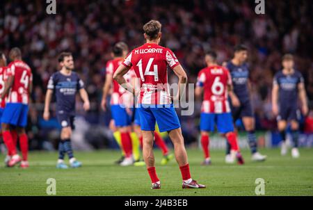 Atletico Madrid - LaLiga: Marcos Llorente's master plan to propose to his  girlfriend at the Wanda Metropolitano