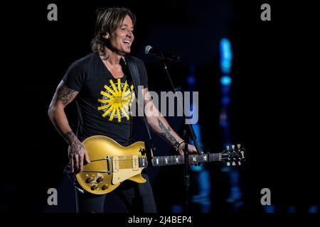 Nashville, Tenn. - April 11, 2022 Keith Urban performs during the 2022 CMT Awards on April 11, 2022 at Municipal Auditorium in Nashville, Tenn. Credit: Jamie Gilliam/The Photo Access Stock Photo