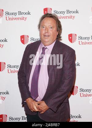 New York, United States. 13th Apr, 2022. Richard Gelfond attends the Stars Of Stony Brook Gala held at Cipriani 42nd St in New York, NY on April. 13, 2022. (Photo by Udo Salters/Sipa USA) Credit: Sipa USA/Alamy Live News Stock Photo