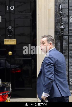 Nigel Adams MP (Con: Selby and Ainsty) Minister of State (Minister without Portfolio) arriving in Downing Street, 13th April 2022 Stock Photo