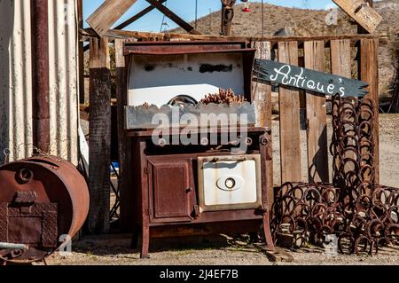 Town of Duisenburg and the Lost Dutchman Mine Stock Photo - Alamy