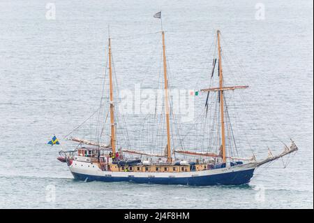 Crosshaven, Cork, Ireland. 14th April, 2022. Swedish triple masted schooner Alva passes out the harbour as she departs after a short visit to Cork, Ireland. . - Credit; David Creedon / Alamy Live News Stock Photo