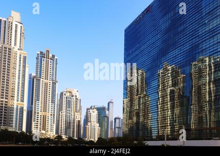 Zaha Hadid, Dubai, Opus, ME Hotel, Modernes Design und Moderne Architektur am Skyscraper in der Business Bay in Dubai Luxushotel aus Glas und Stahl Stock Photo