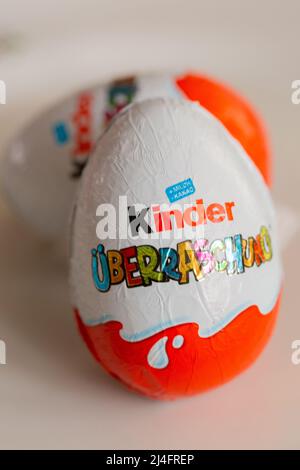 Berlin, Germany. 14th Apr, 2022. Surprise eggs from the Ferrero company are on a plate. Credit: Fernando Gutierrez-Juarez/dpa/Alamy Live News Stock Photo