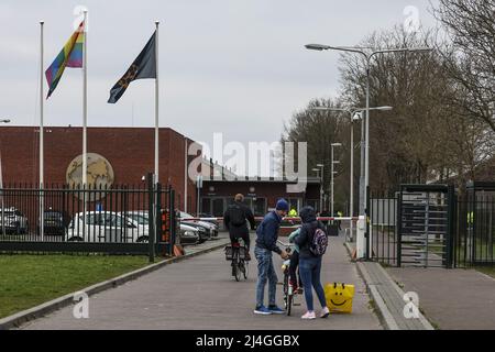 Ter Apel, Netherlands. 15th Apr 2022. 2022-04-15 14:28:34 TER APEL - Application Center Ter Apel. According to the state secretary, the reception of asylum seekers must 'really improve'. ANP VINCENT JANNINK netherlands out - belgium out Credit: ANP/Alamy Live News Stock Photo