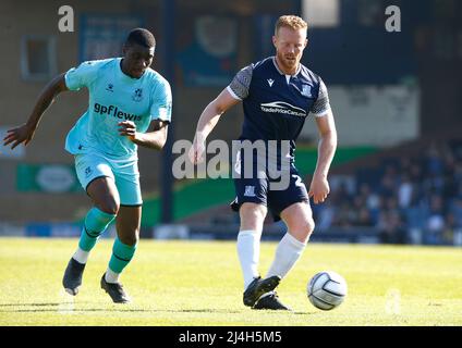 Southend, UK. 15th Apr, 2022. SOUTHEND, ENGLAND - APRIL 15: Kenny Clark (on loan from Dagenham and Redbridge) of Southend United during National League between Southend United and Wealdstone at Roots Hall Stadium, Southend on Seas, UK on 15th April, 2022 Credit: Action Foto Sport/Alamy Live News Stock Photo