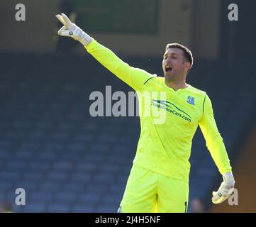 Southend, UK. 15th Apr, 2022. SOUTHEND, ENGLAND - APRIL 15:Steve Arnold of Southend United during National League between Southend United and Wealdstone at Roots Hall Stadium, Southend on Seas, UK on 15th April, 2022 Credit: Action Foto Sport/Alamy Live News Stock Photo