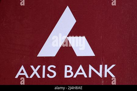 Mumbai, India. 15th Apr, 2022. Axis bank logo seen at its branch in Mumbai. Axis bank is one of the largest private sector bank in India with its headquarters Mumbai, Maharashtra. Credit: SOPA Images Limited/Alamy Live News Stock Photo