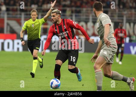 Milan, Italy. 15th Apr, 2022. Theo Hernandez during the Serie A match between Milan and Genoa at Meazza Stadium on April 15, 2022 in Milan, Italy. Credit: Independent Photo Agency/Alamy Live News Stock Photo