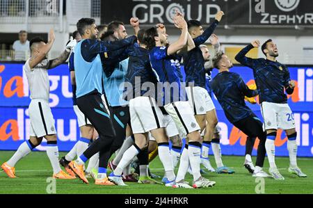 La Spezia, Italy. 15th Apr, 2022. Inter Milan's players celebrate after a Serie A football match between Inter Milan and Spezia in La Spezia, Italy, on April 15, 2022. Credit: Str/Xinhua/Alamy Live News Stock Photo