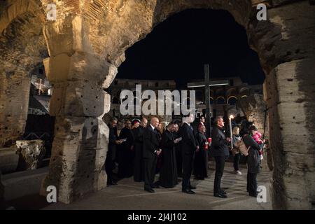 Pope Francis presides over the Way of the Cross on the evening of Good Friday (Easter) at the Colosseum in Rome, Italy on April 15, 2022. The traditional Via Crucis returned on Good Friday evening to the Colosseum for the first time since 2019, a hiatus of nearly three years. Photo by Vatican Media (EV)/ABACAPRESS.COM Stock Photo