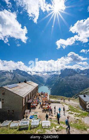 Schlegeisspeicher Wanderung zur Olperer Hütte Stock Photo